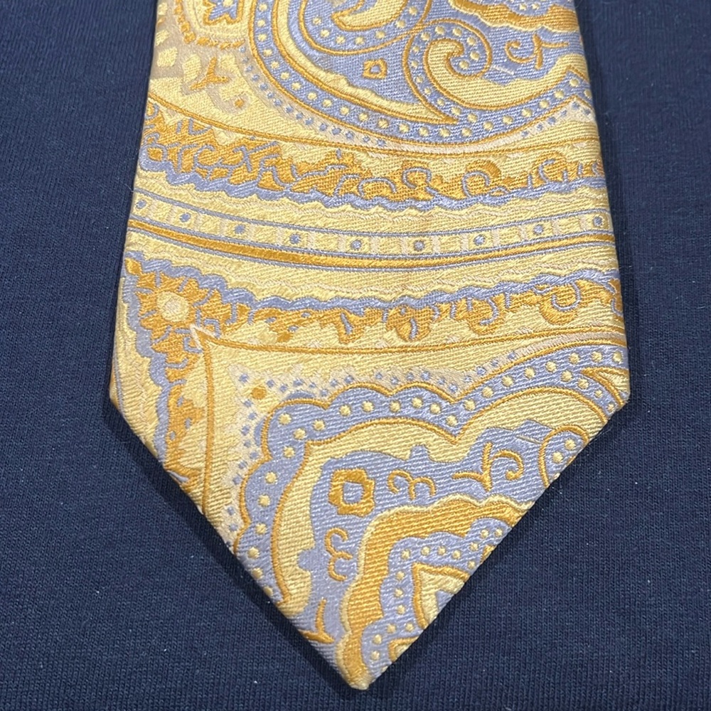 tasso elba tie